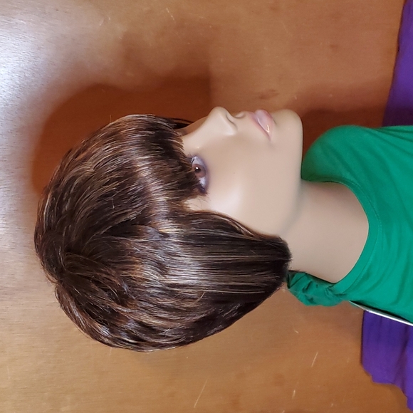 Short Brown / Blonde Wig With Bang - Picture 2 of 4